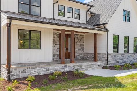 537 Riddle Mill Road Clover SC 29710