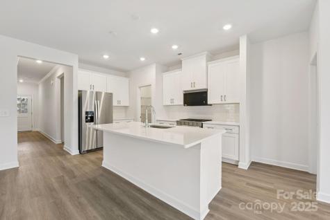 712 Palmer Pendleton Way York SC 29745