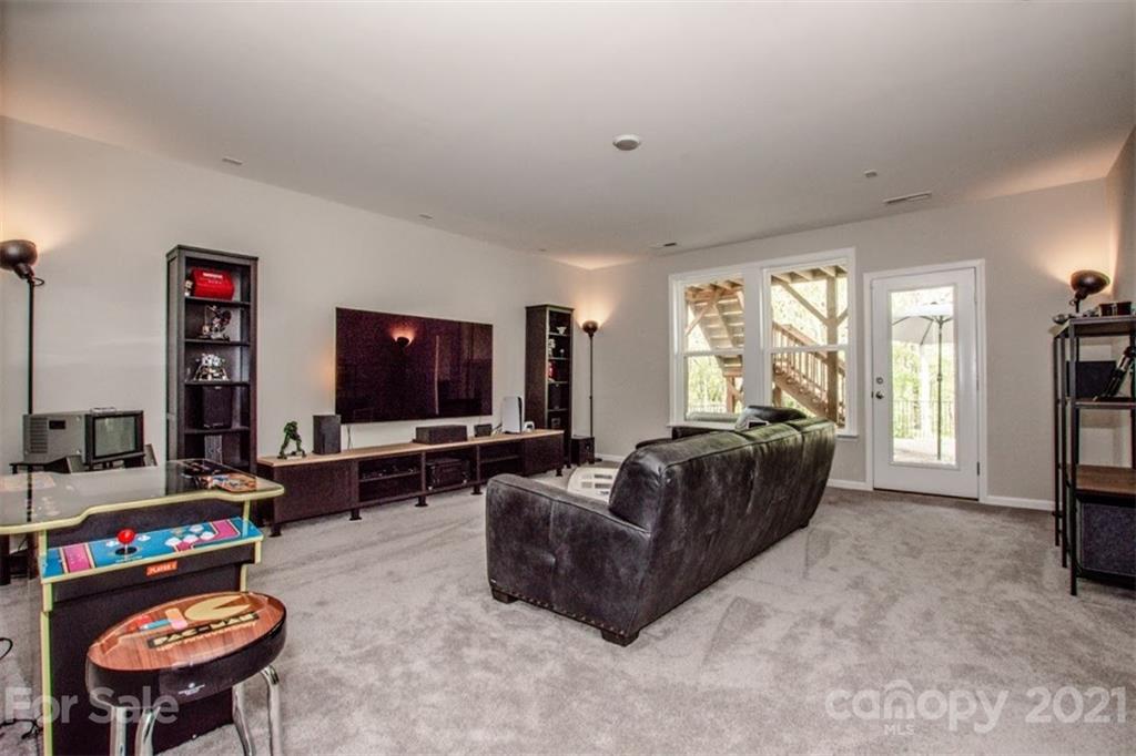 8610 Shadetree Street Huntersville NC 28078