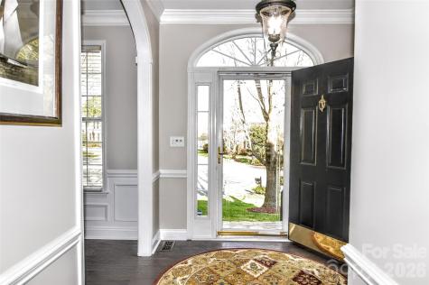 8224 Glamorgan Lane Matthews NC 28104