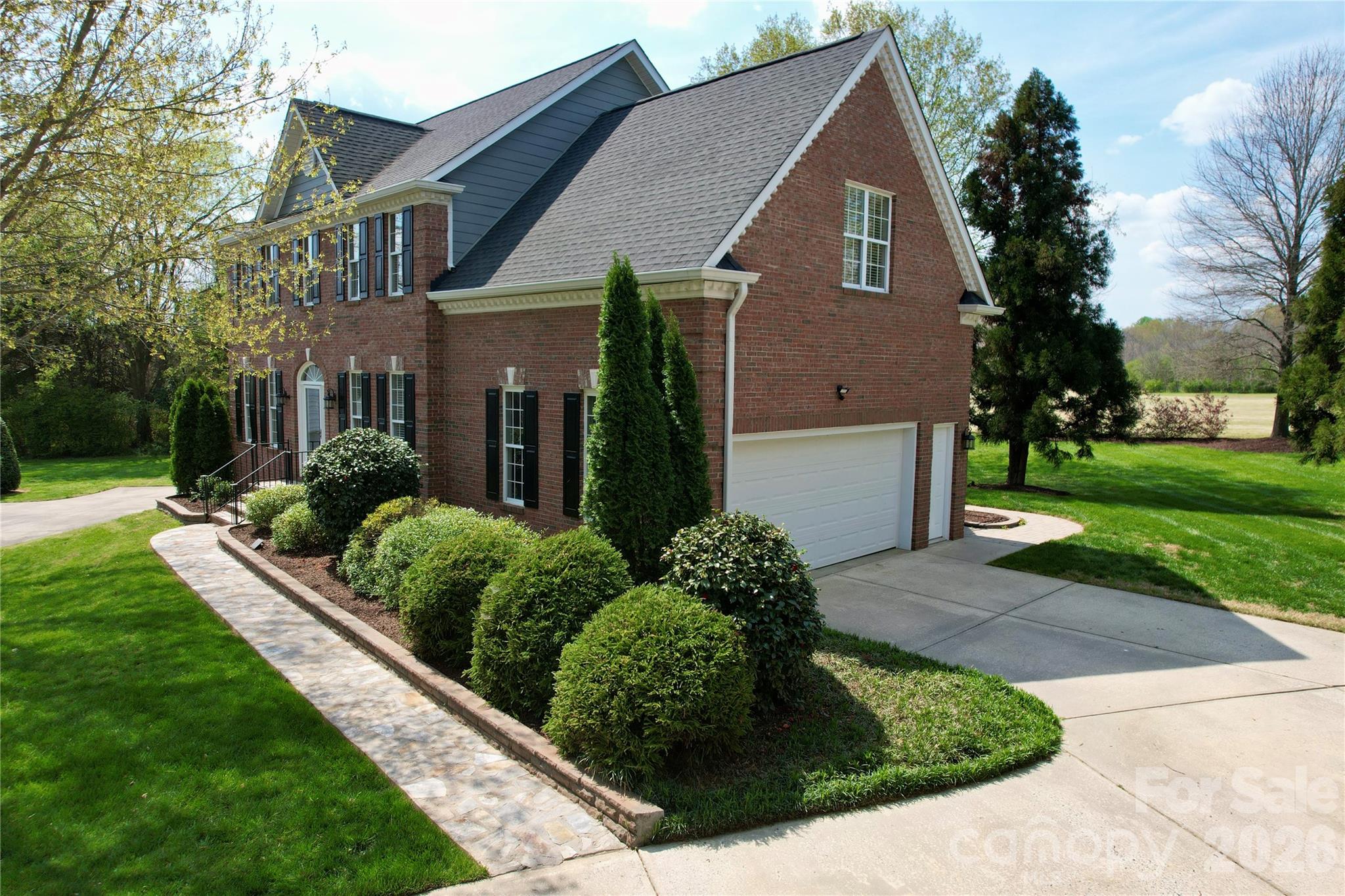 8224 Glamorgan Lane Matthews NC 28104
