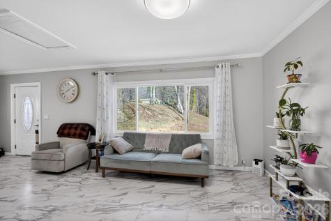 105 Countryside Drive SW Lenoir NC 28645