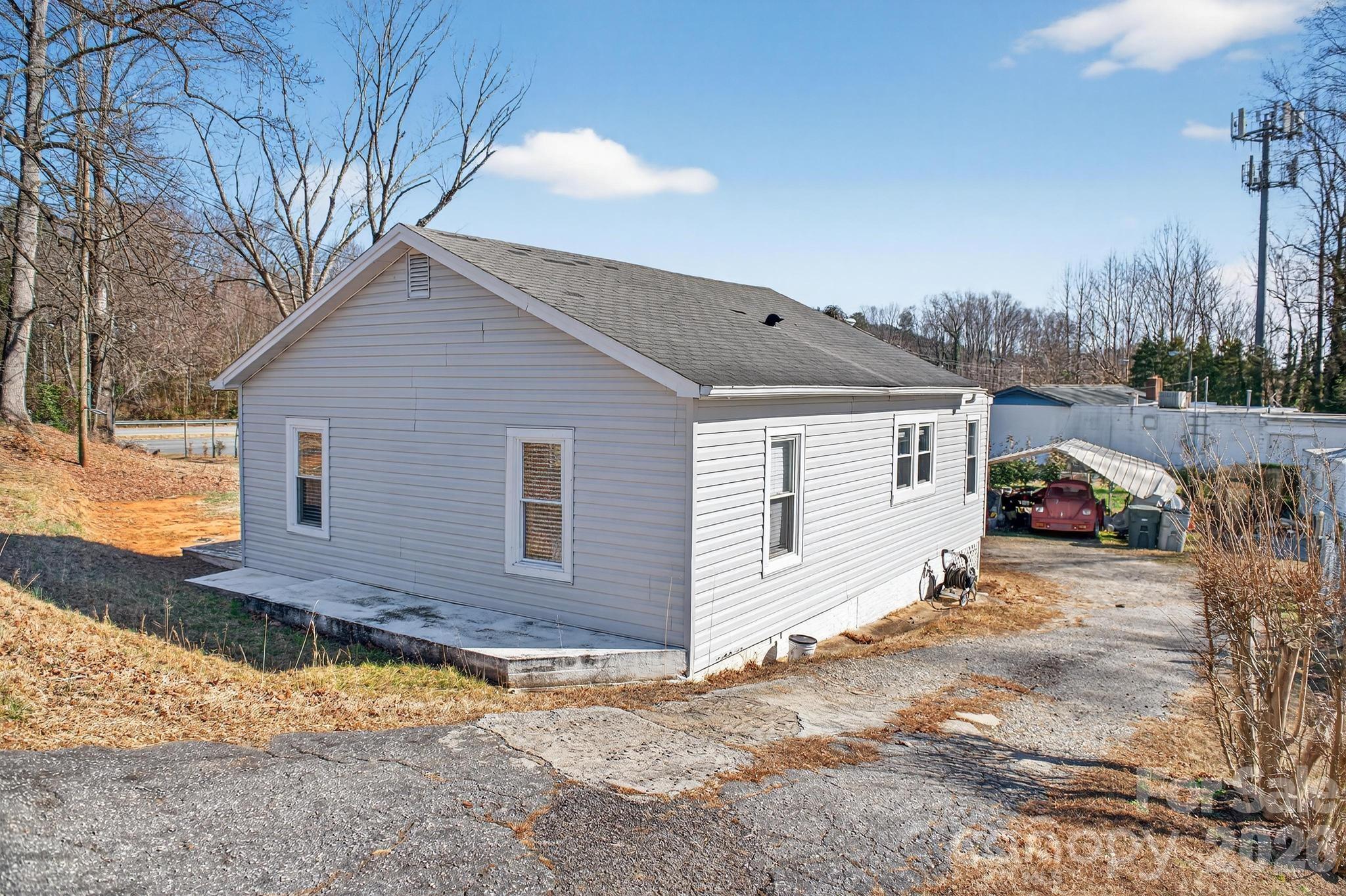105 Countryside Drive SW Lenoir NC 28645