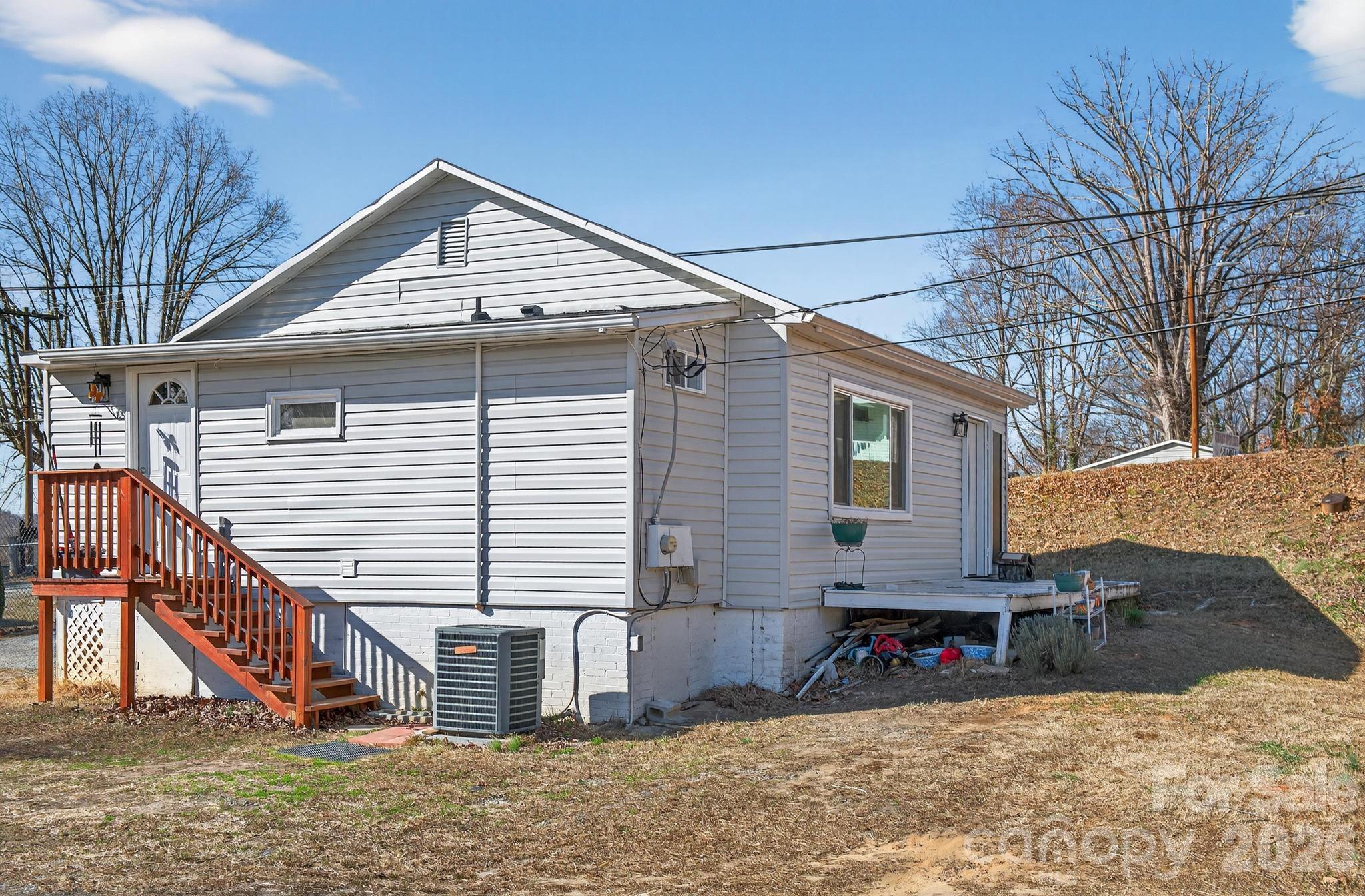 105 Countryside Drive SW Lenoir NC 28645