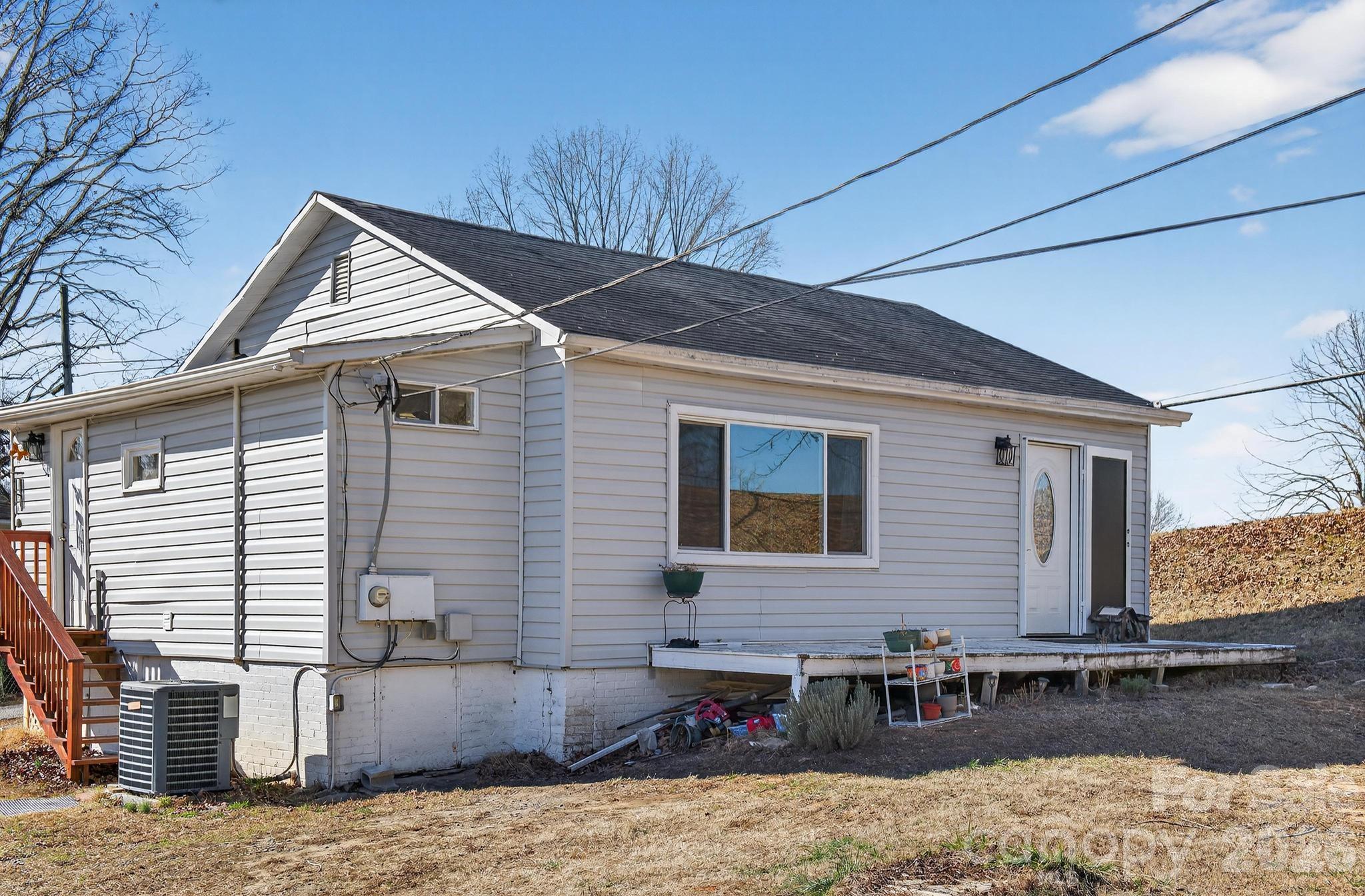 105 Countryside Drive SW Lenoir NC 28645