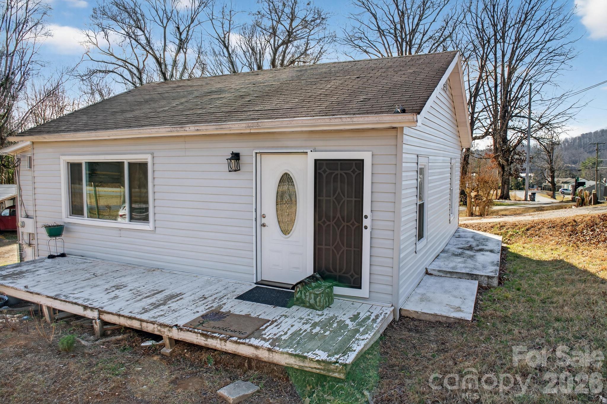 105 Countryside Drive SW Lenoir NC 28645