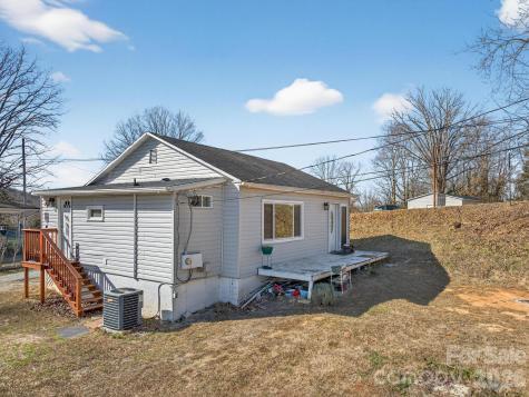 105 Countryside Drive SW Lenoir NC 28645