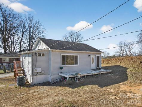 105 Countryside Drive SW Lenoir NC 28645