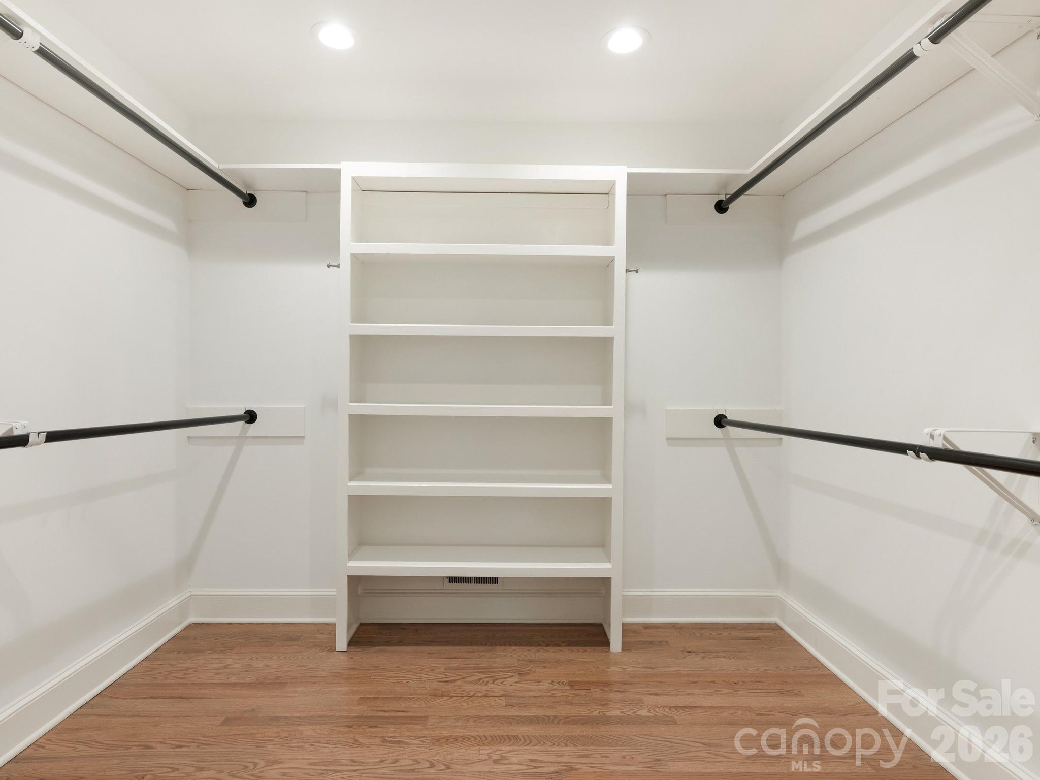 2738 Beverwyck Road Charlotte NC 28211