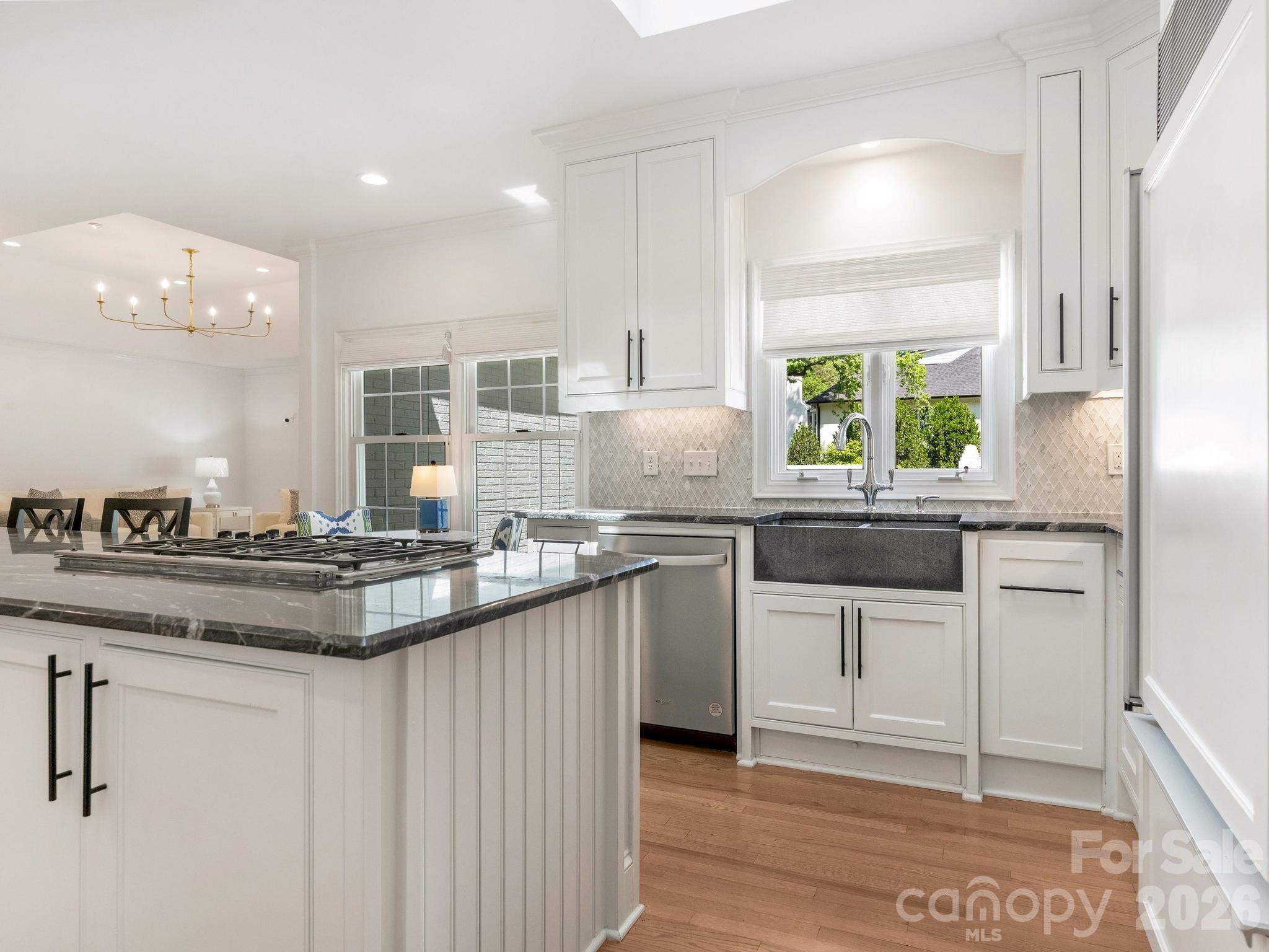 2738 Beverwyck Road Charlotte NC 28211