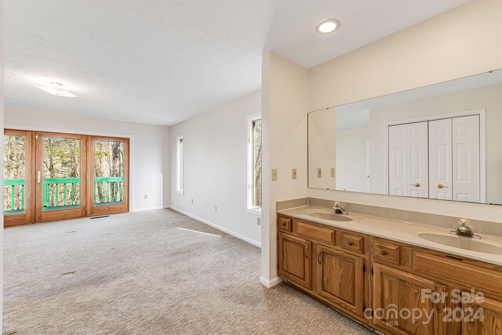2 Cornelia Lane Weaverville NC 28787