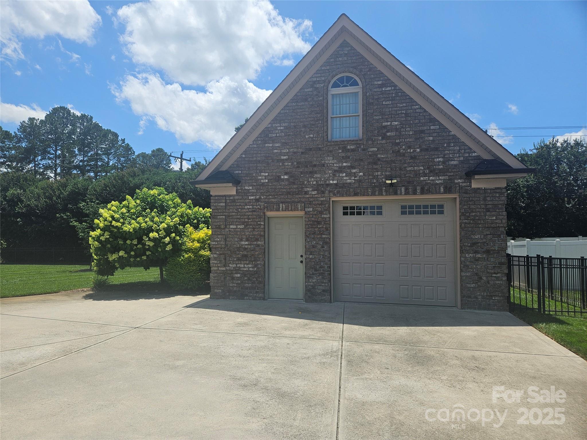 323 Wendover Drive Locust NC 28097