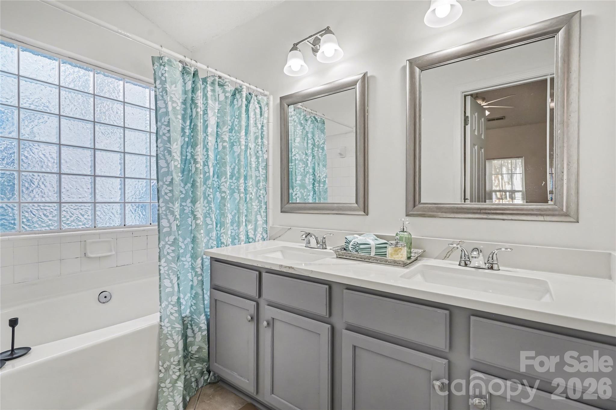 11709 Black Maple Avenue Charlotte NC 28269