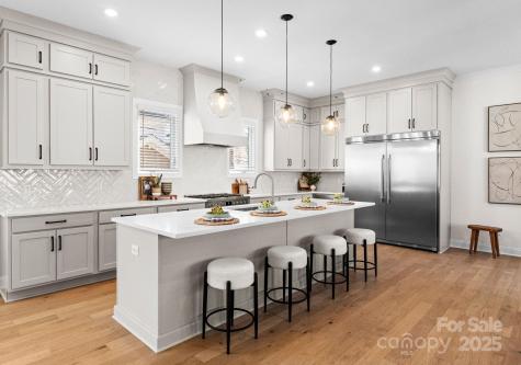 4207 Walker Road Charlotte NC 28211