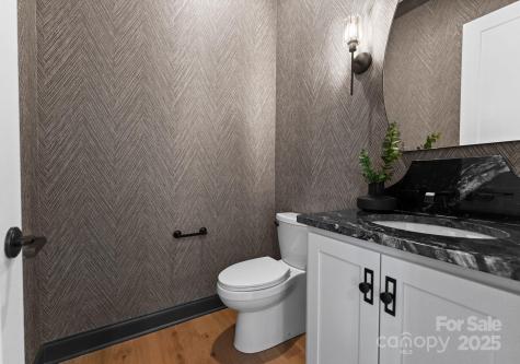 4207 Walker Road Charlotte NC 28211