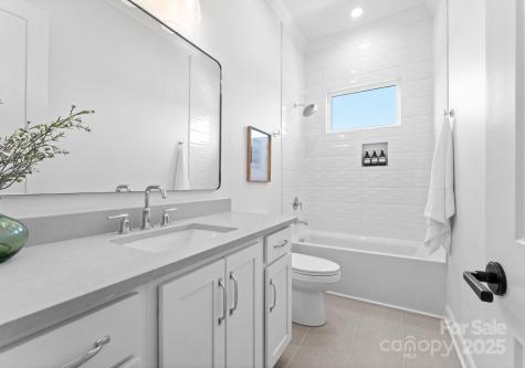 4207 Walker Road Charlotte NC 28211