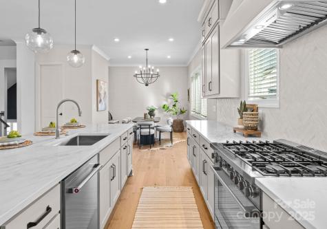 4207 Walker Road Charlotte NC 28211