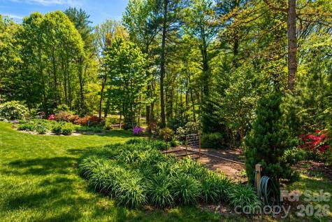 29 Blueberry Lane Fairview NC 28730