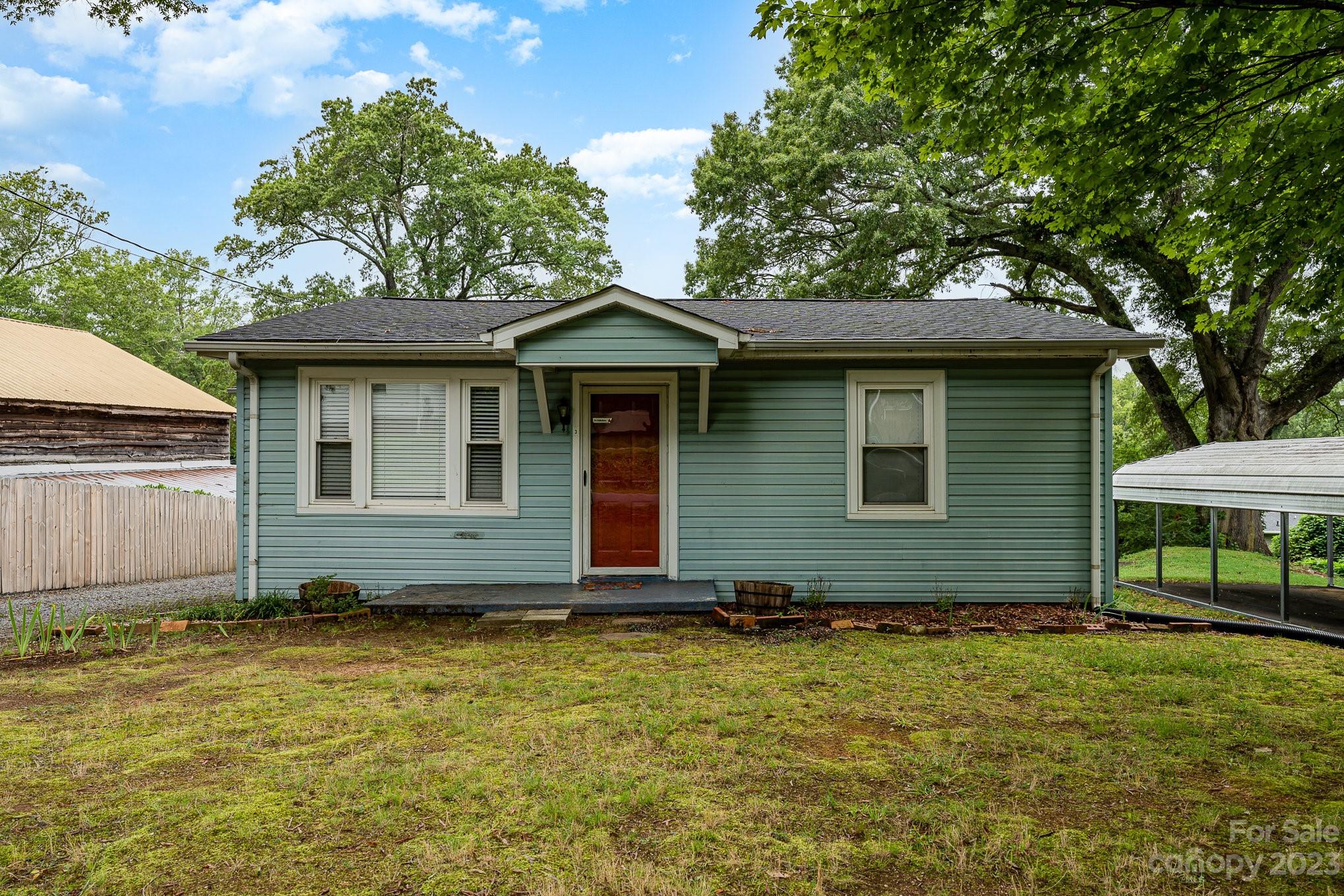 3 Veitor Avenue NW Concord NC 28027