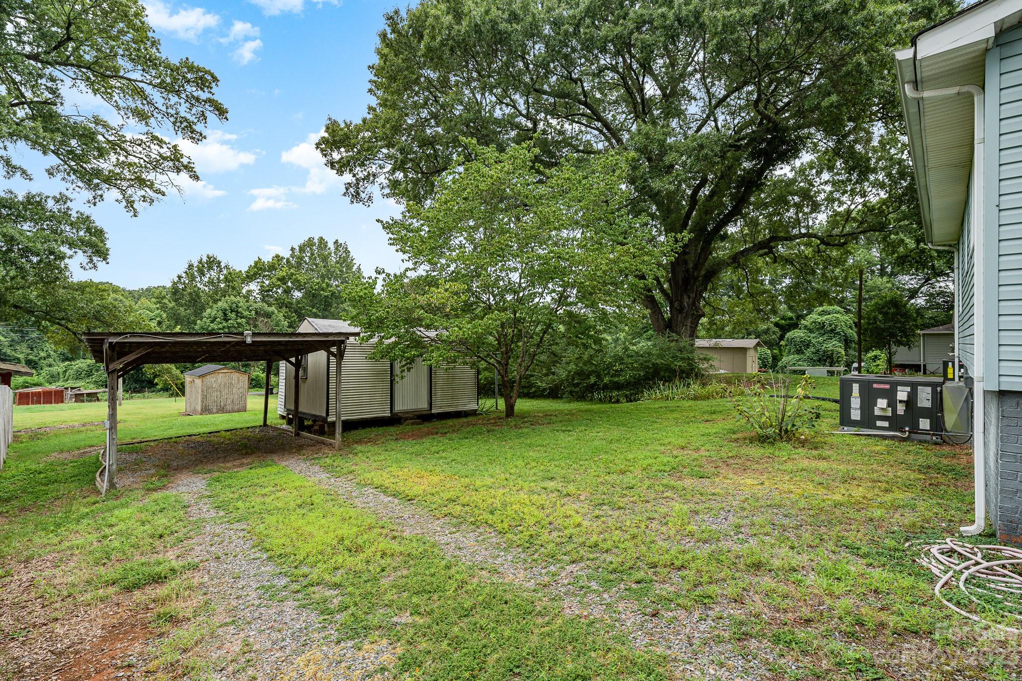 3 Veitor Avenue NW Concord NC 28027