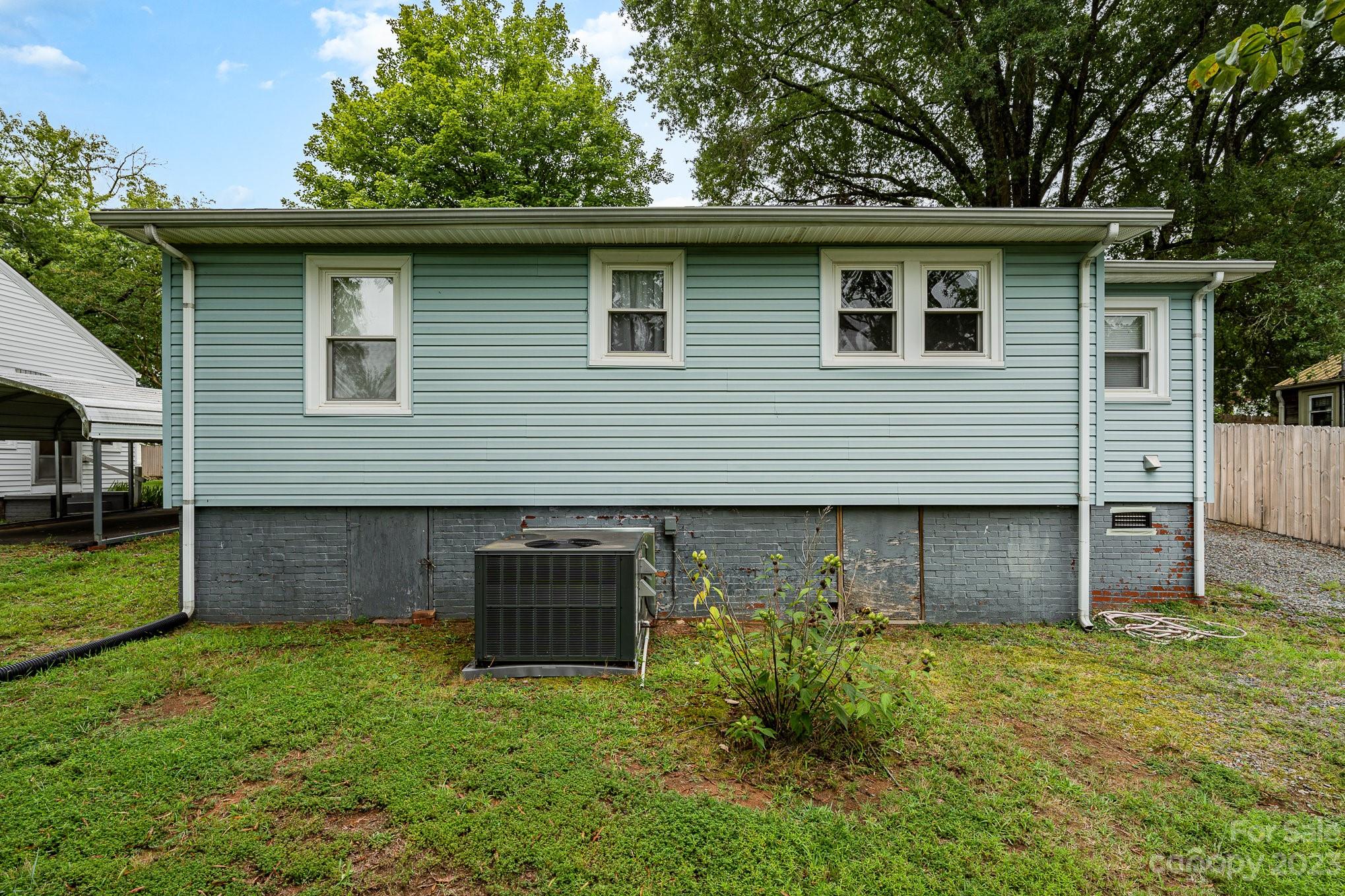 3 Veitor Avenue NW Concord NC 28027