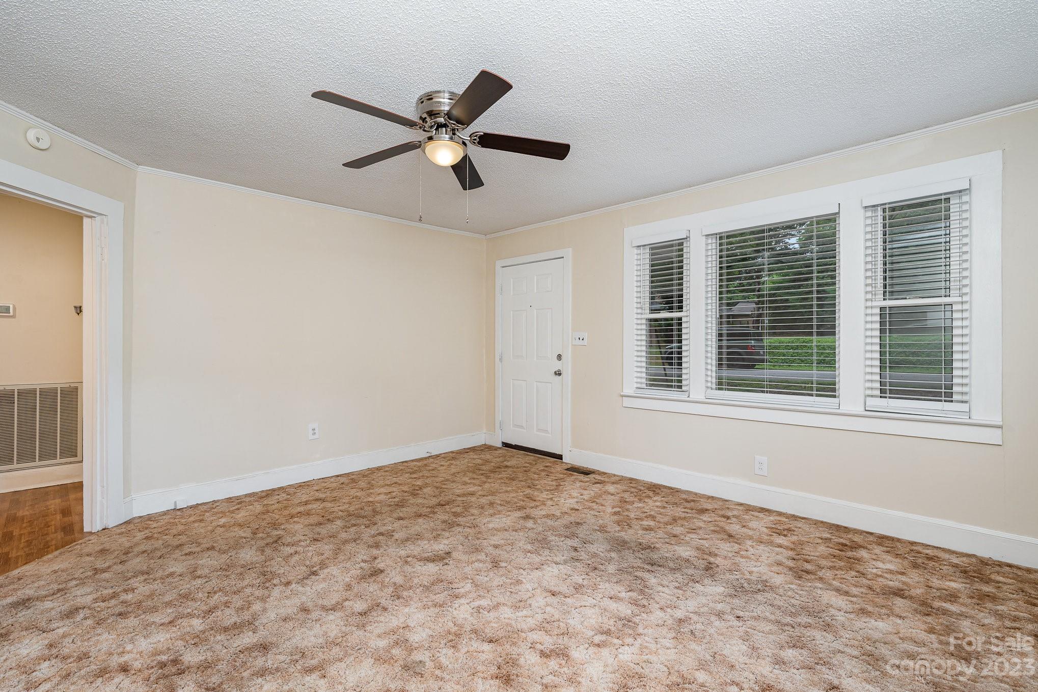 3 Veitor Avenue NW Concord NC 28027