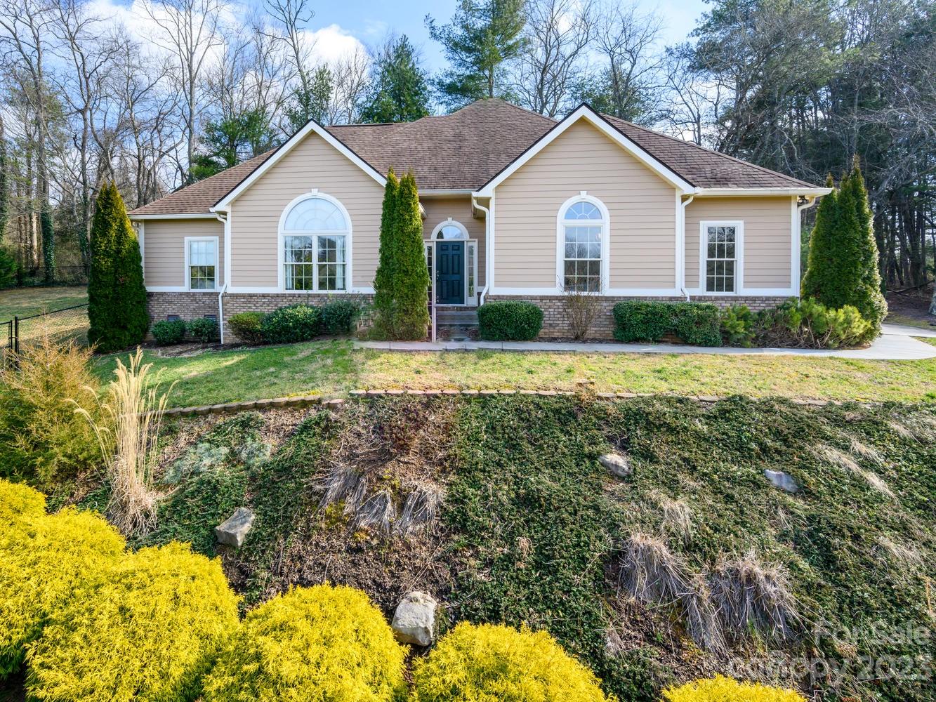 8 Emerald Court Arden NC 28704