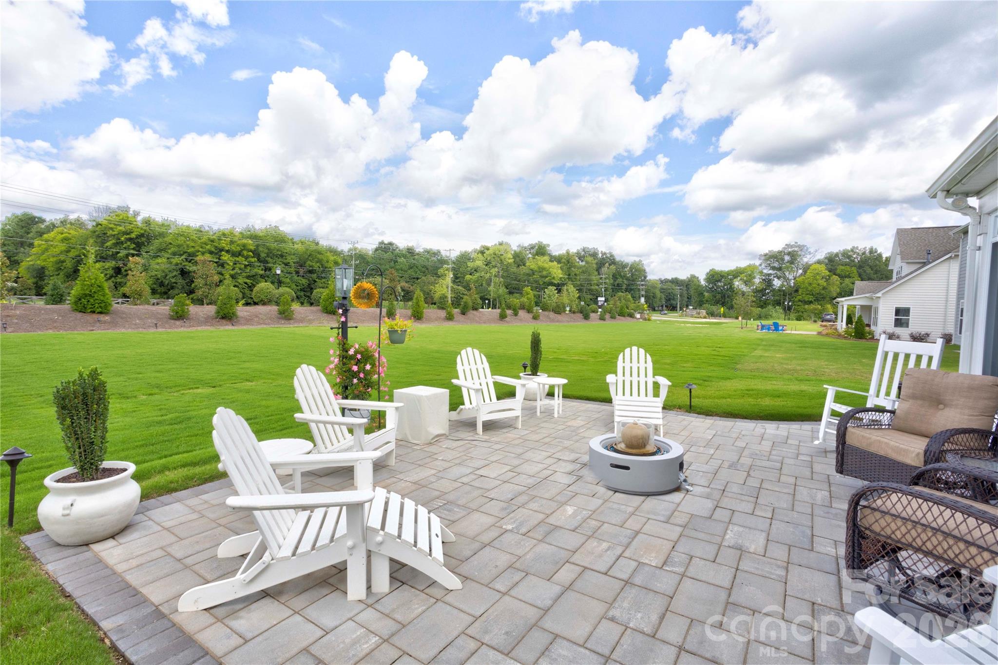 3826 Dahlia Drive Harrisburg NC 28075