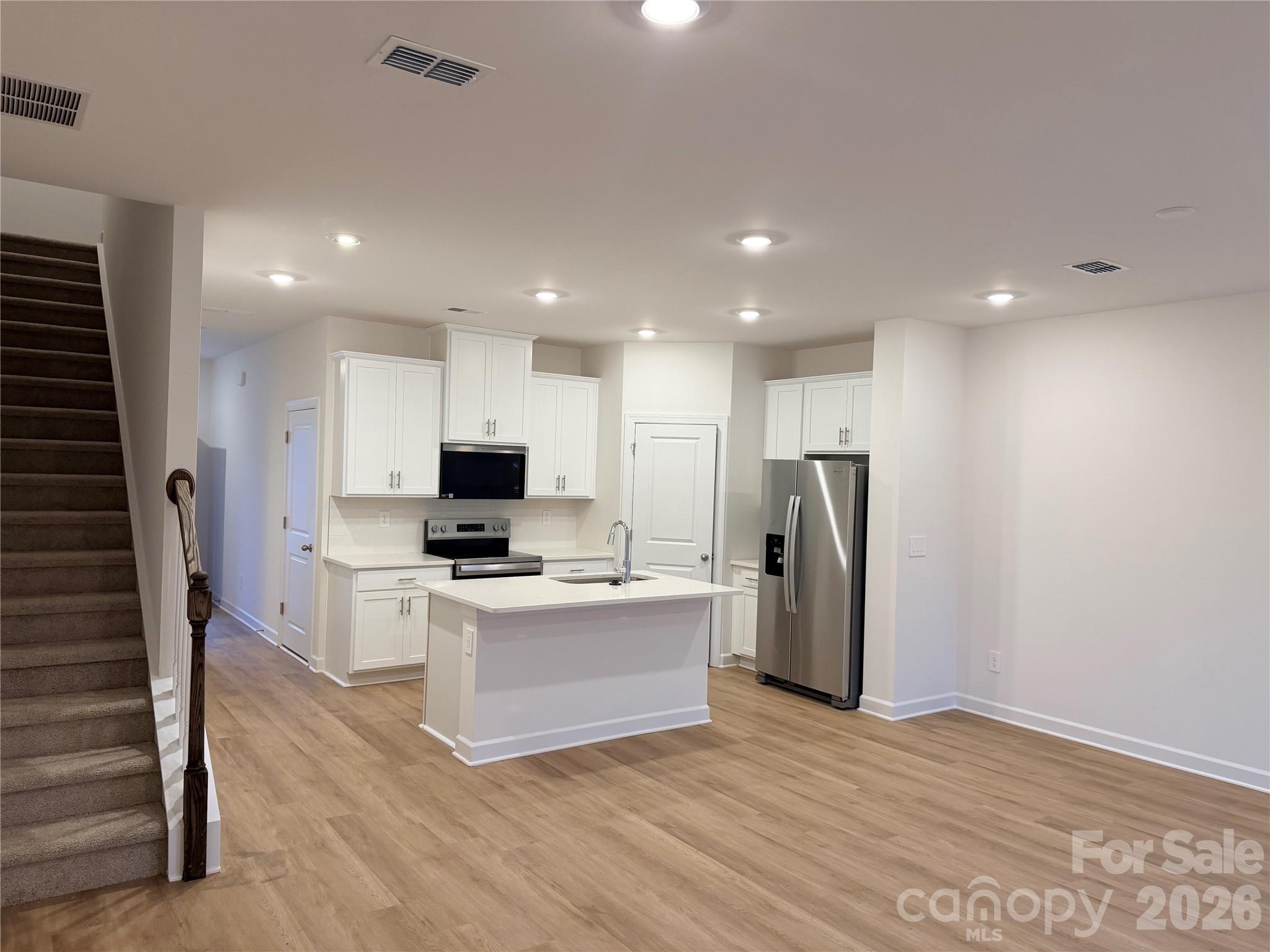 8112 Hidden Springs Trail Charlotte NC 28216