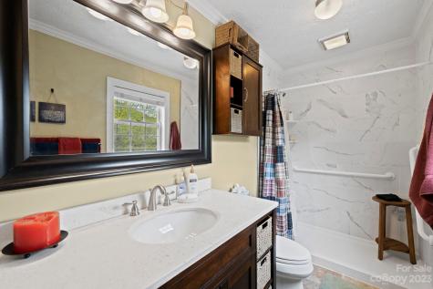 7 Quail Pointe Road Fletcher NC 28732