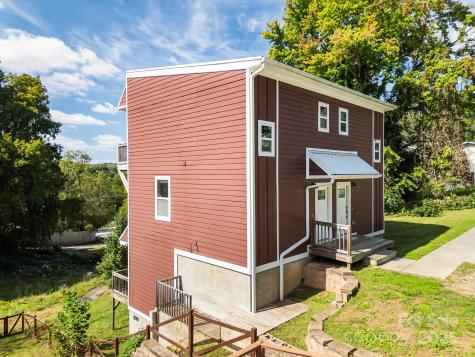 14 Annie Street Asheville NC 28806