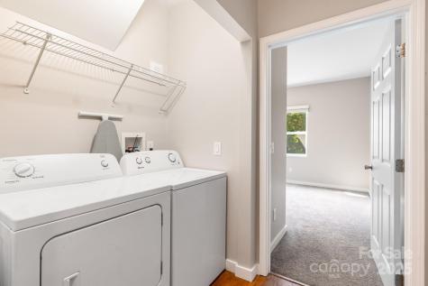 14 Annie Street Asheville NC 28806