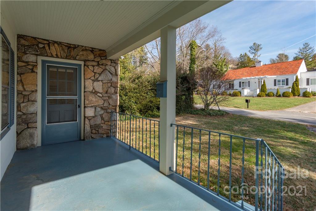 26 Lorraine Avenue Asheville NC 28804