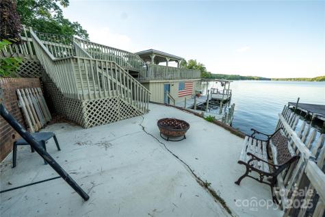 24264 Strand Drive Albemarle NC 28001