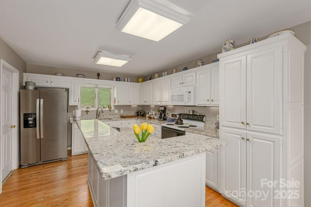 56 Lake Mist Court Nebo NC 28761