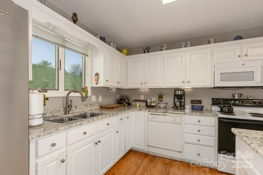 56 Lake Mist Court Nebo NC 28761