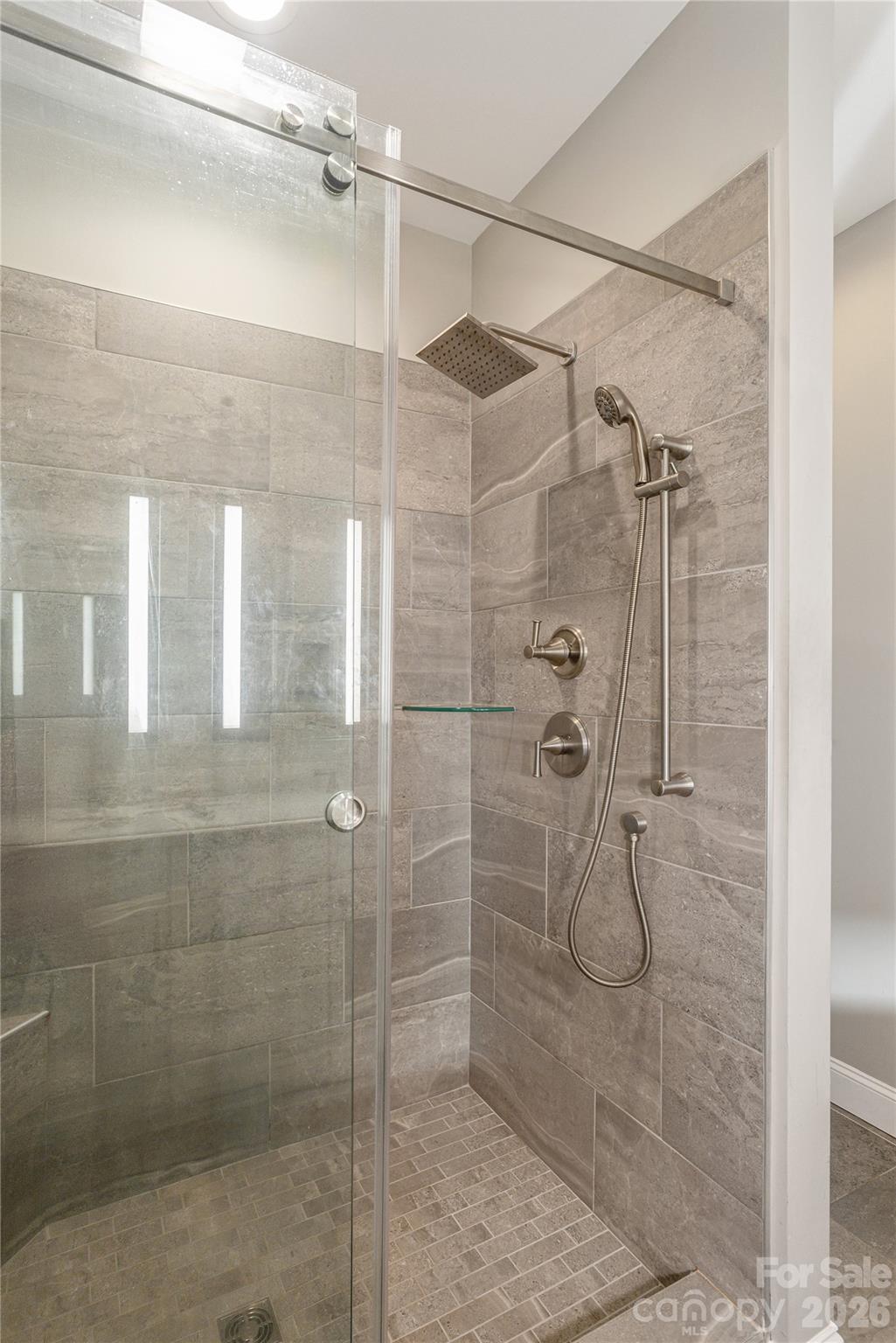 301 Ava Lane Asheville NC 28804