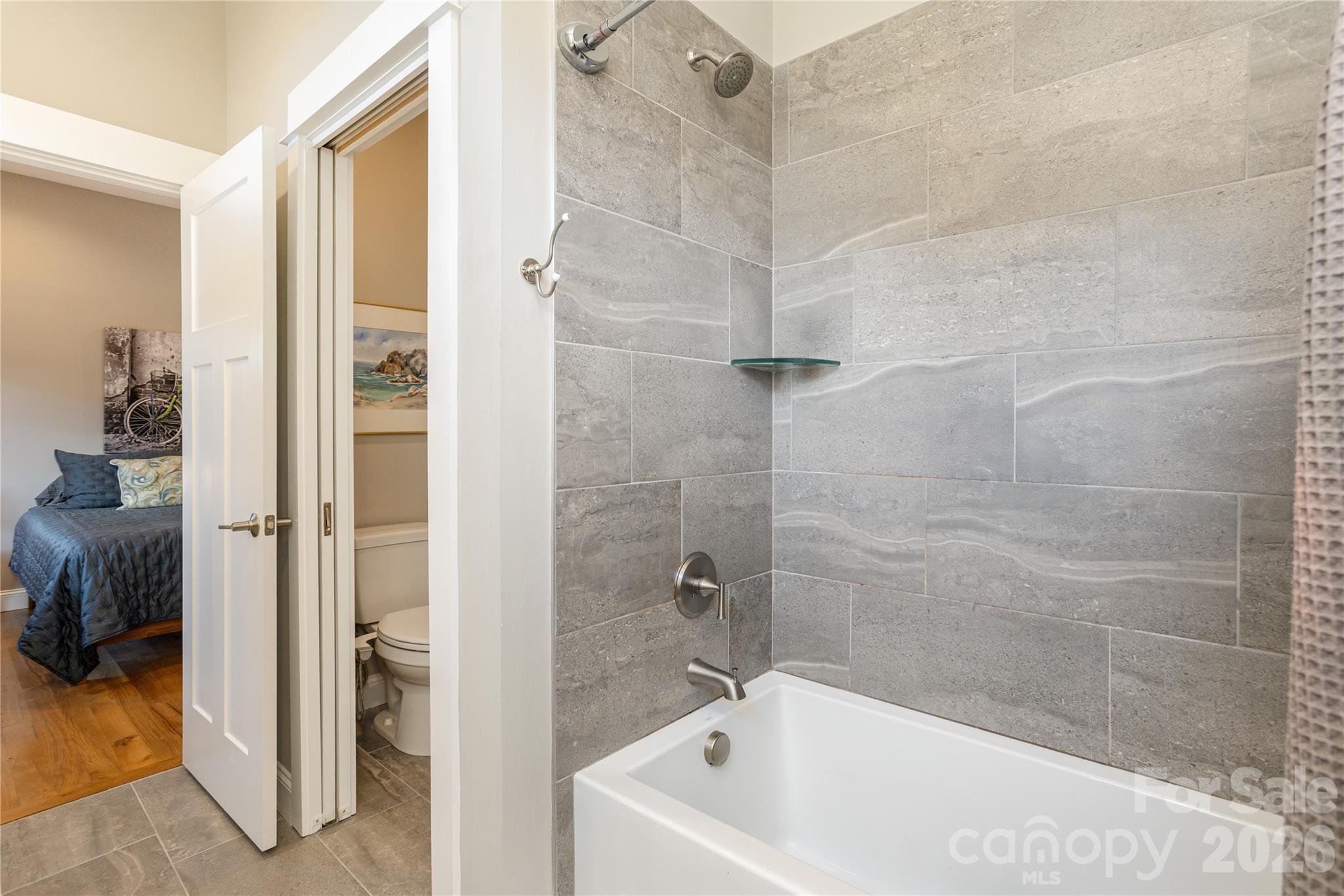 301 Ava Lane Asheville NC 28804