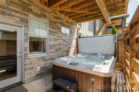 301 Ava Lane Asheville NC 28804