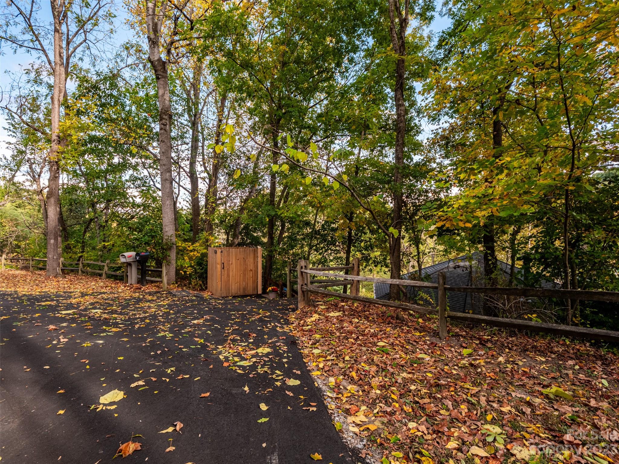 630 Sand Hill Road Asheville NC 28806