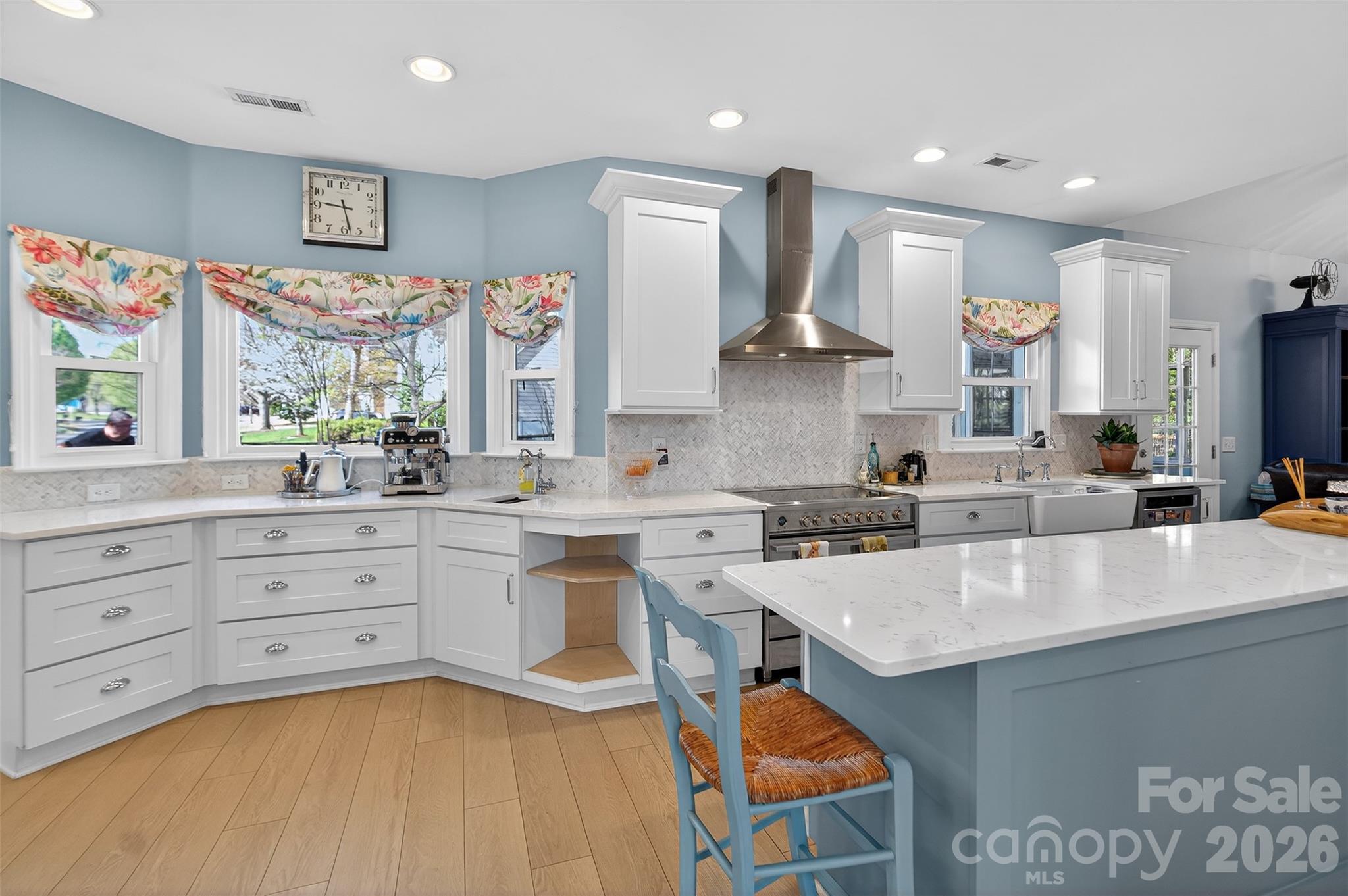 8601 Walsham Drive Charlotte NC 28277