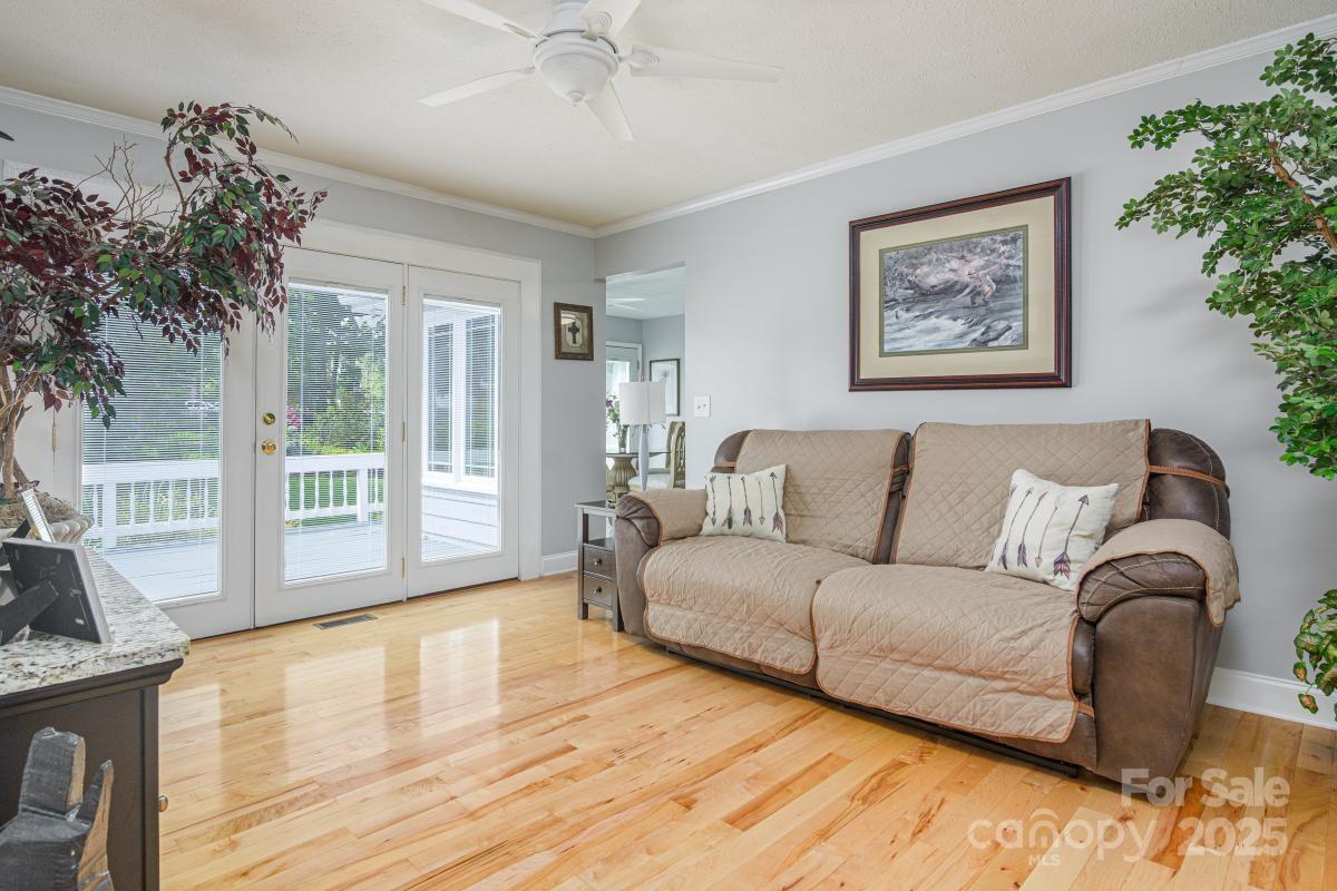 231 Kimberly Ann Drive Hendersonville NC 28792