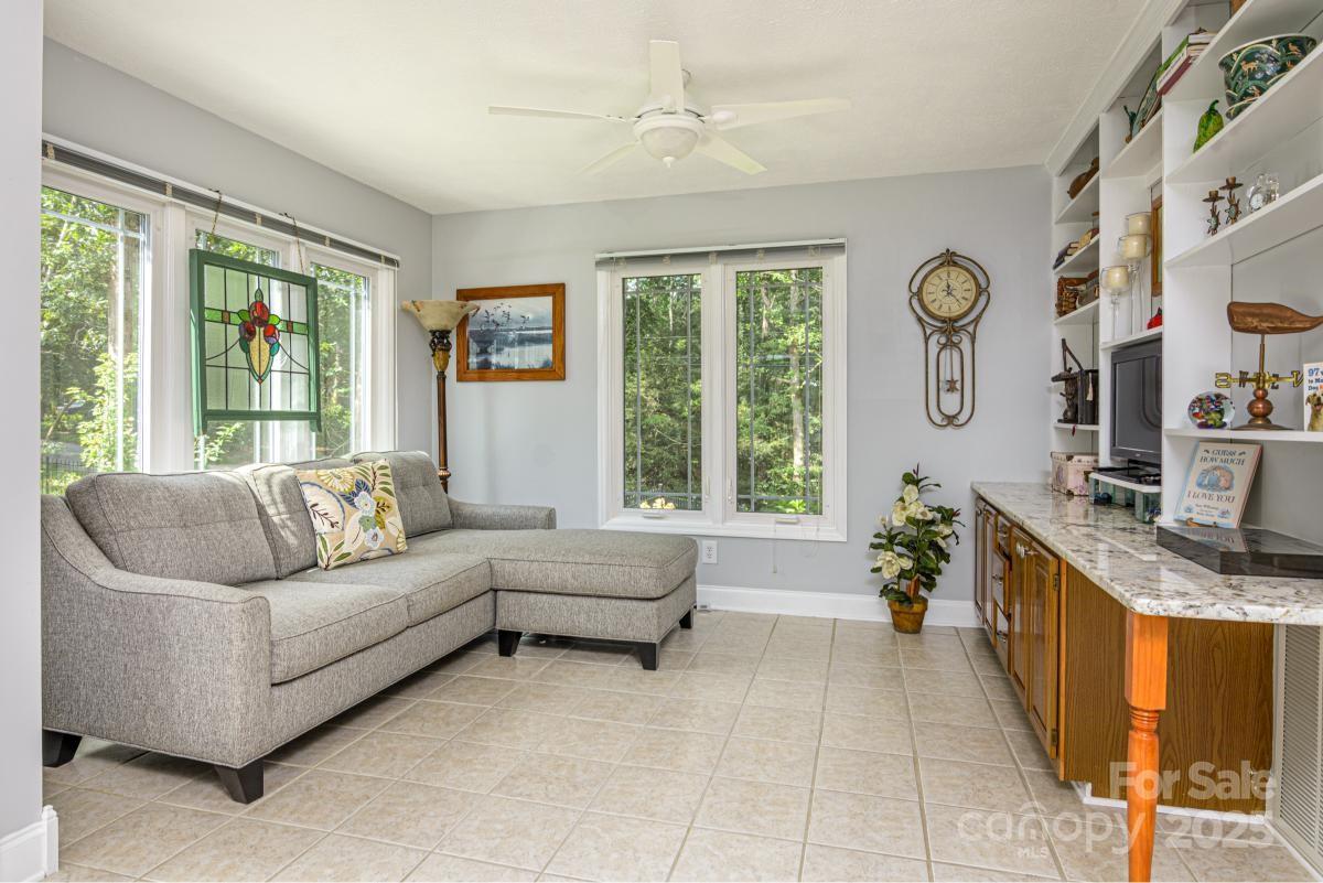 231 Kimberly Ann Drive Hendersonville NC 28792