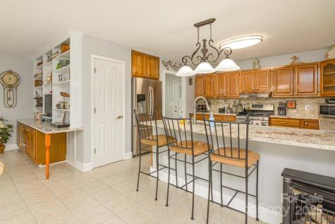 231 Kimberly Ann Drive Hendersonville NC 28792