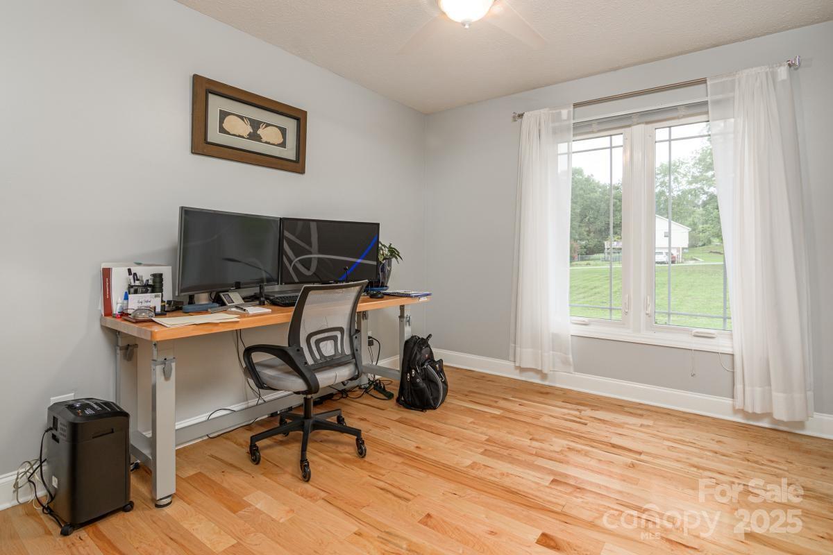 231 Kimberly Ann Drive Hendersonville NC 28792