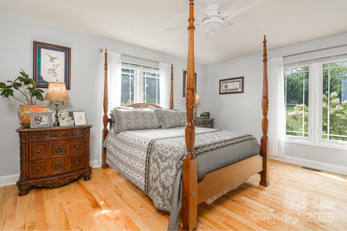 231 Kimberly Ann Drive Hendersonville NC 28792