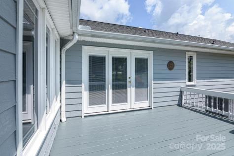 231 Kimberly Ann Drive Hendersonville NC 28792
