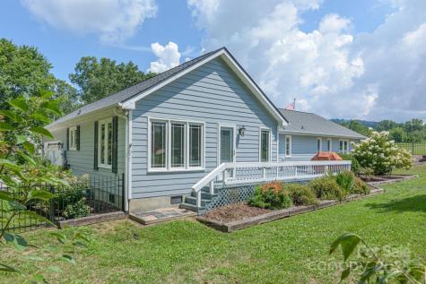 231 Kimberly Ann Drive Hendersonville NC 28792
