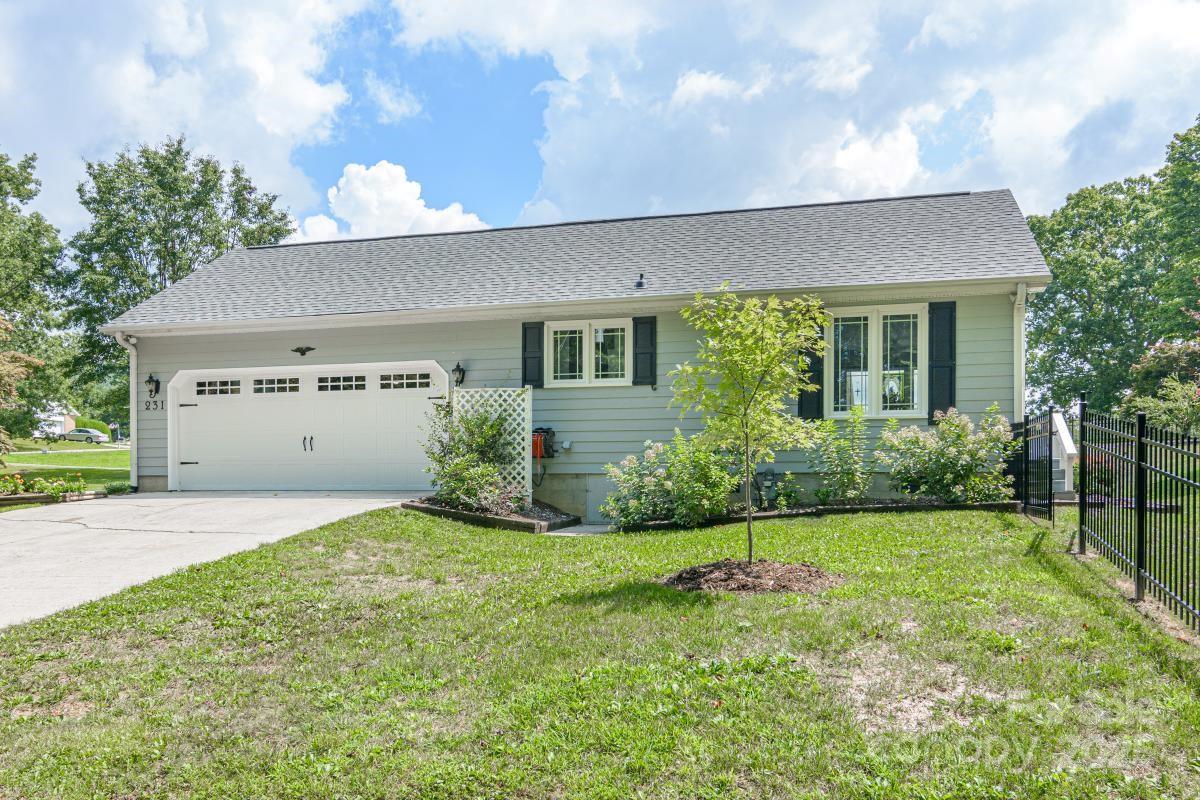 231 Kimberly Ann Drive Hendersonville NC 28792