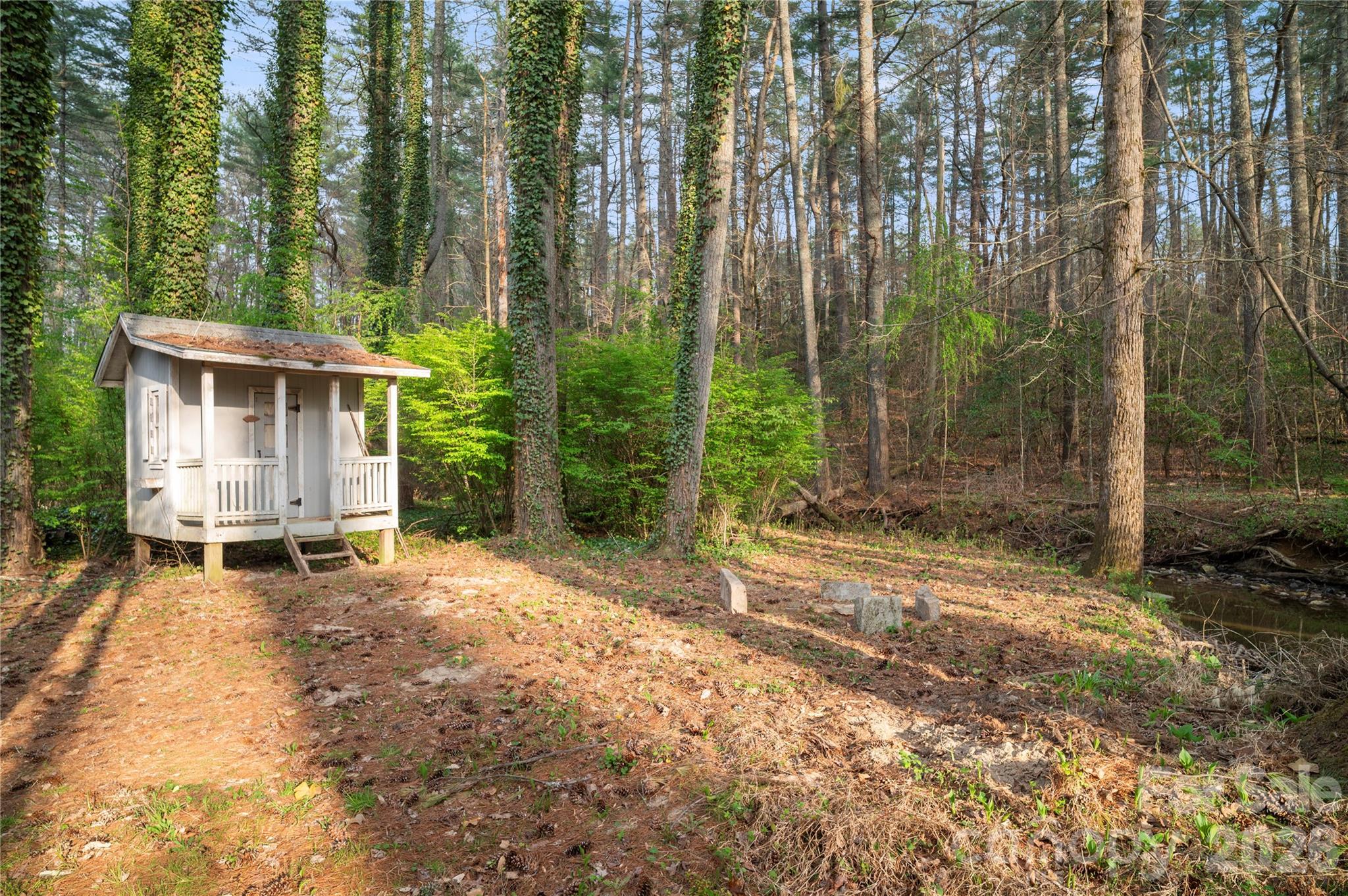 3002 Kanuga Road Hendersonville NC 28739